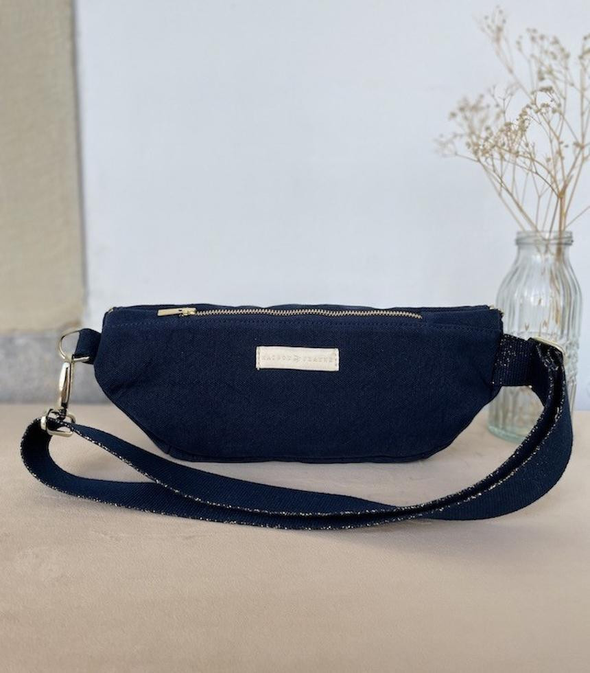 Sac banane en coton bleu marine Léo