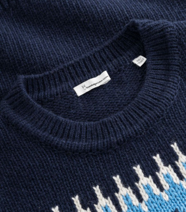 Blue stripe