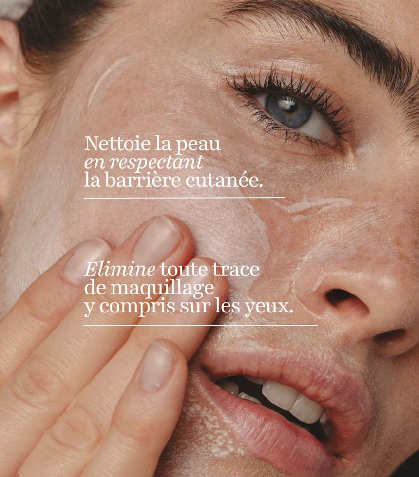 Huile lactée nettoyante solide