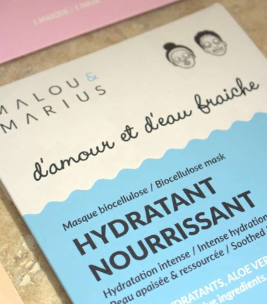 Masque en tissu bio hydratant bleu