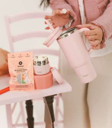 Mug isotherme avec anse rose pastel 900 ml