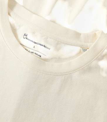T-shirt back print beige