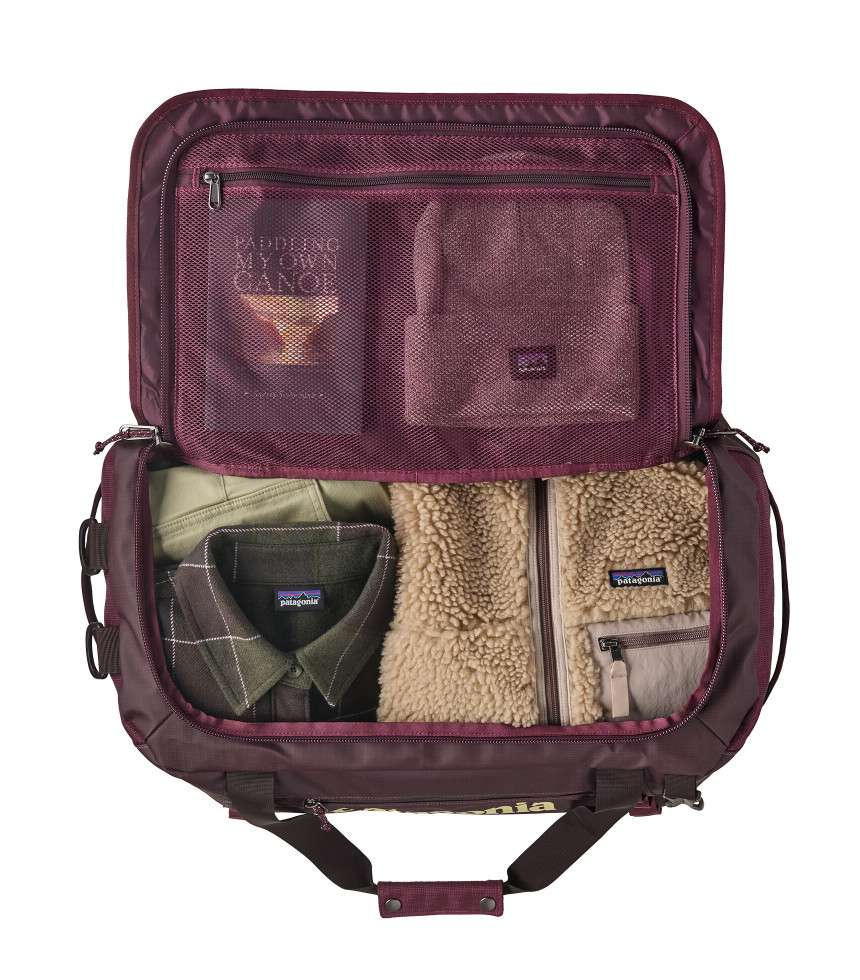 Sac Black Hole Duffel 40L berry fig