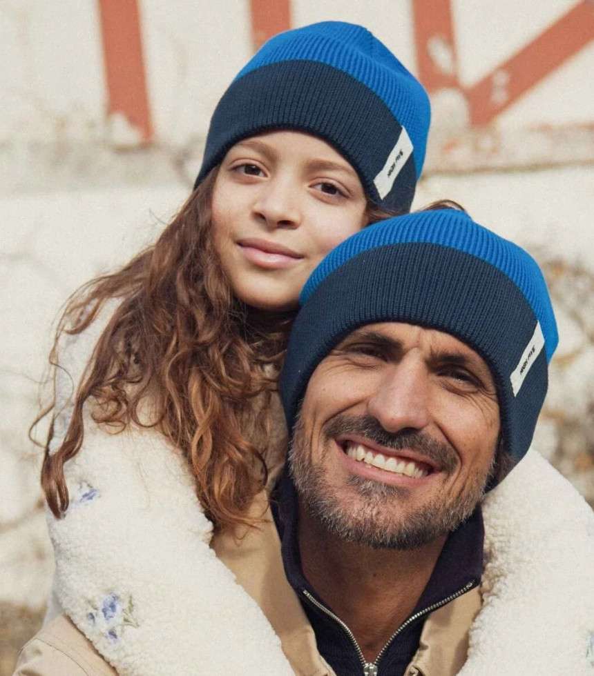 Bonnet bicolore High Five bleu