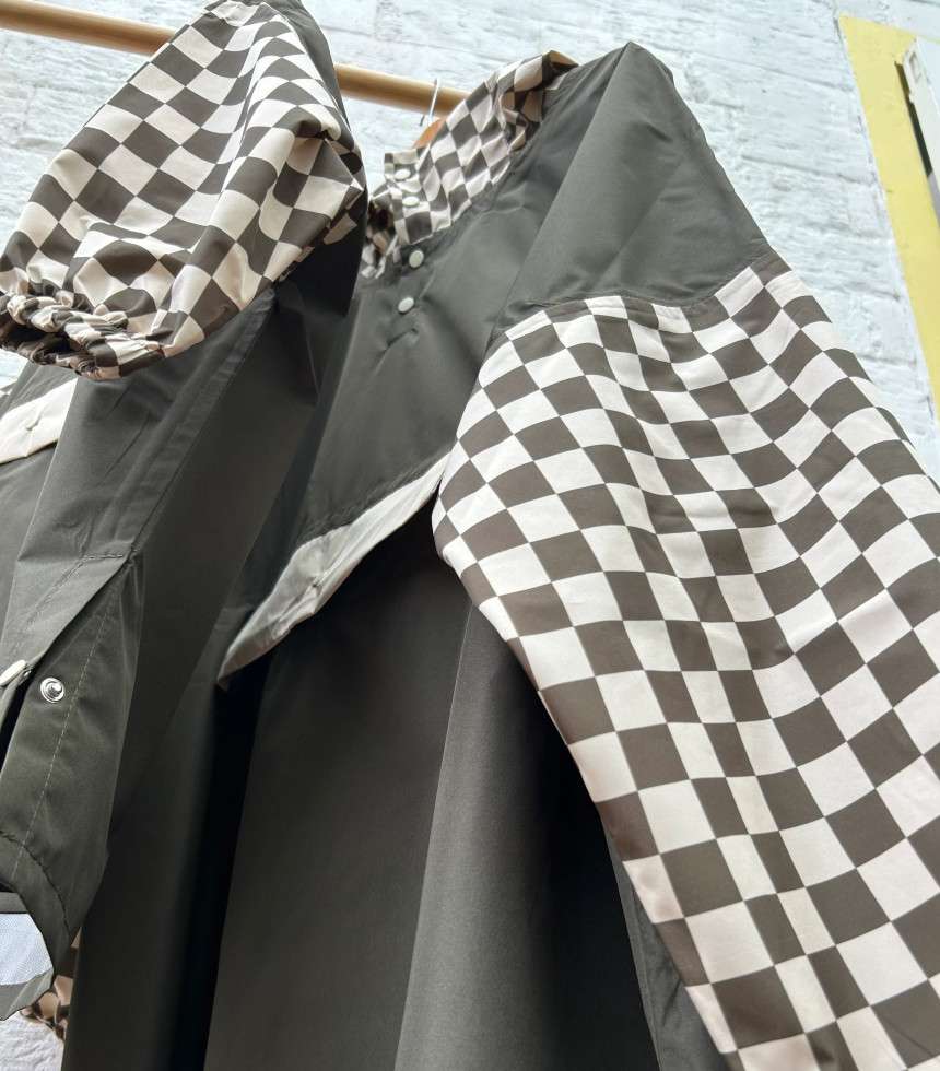 Poncho de pluie damier kaki
