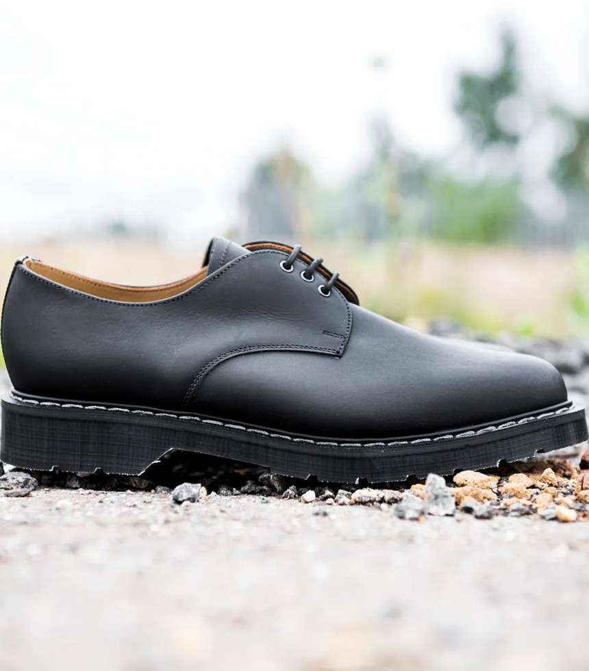 Chaussures Gibson 3 œillets cuir gras noir