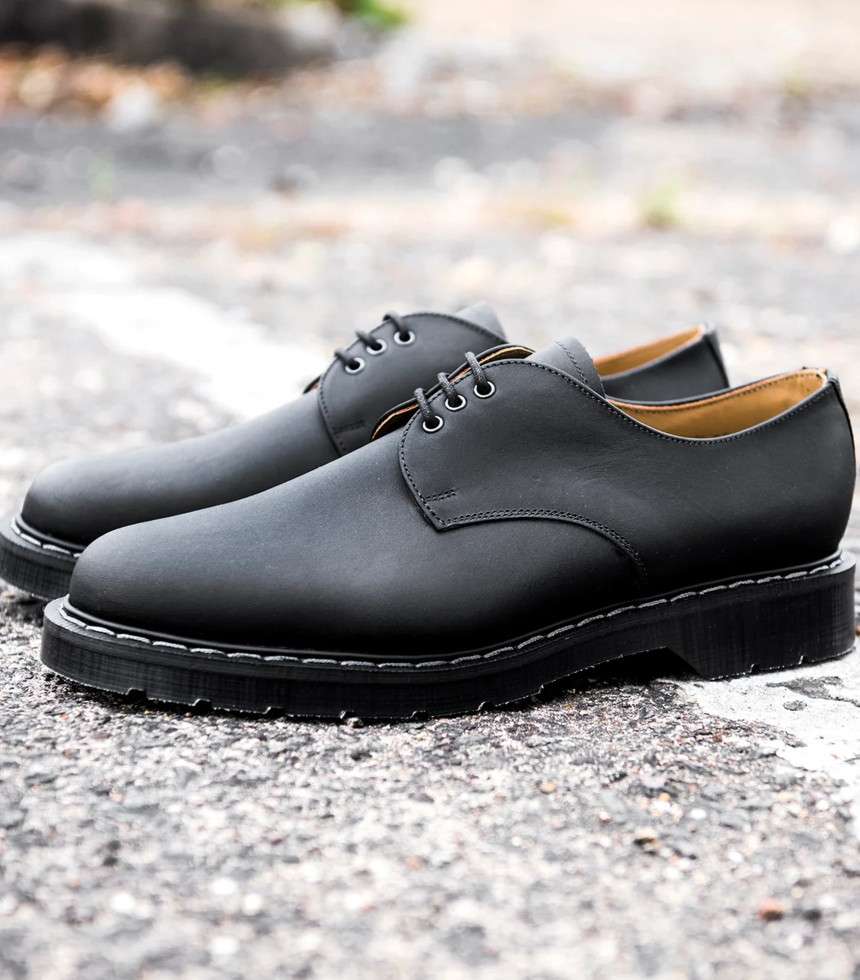 Chaussures Gibson 3 œillets cuir gras noir