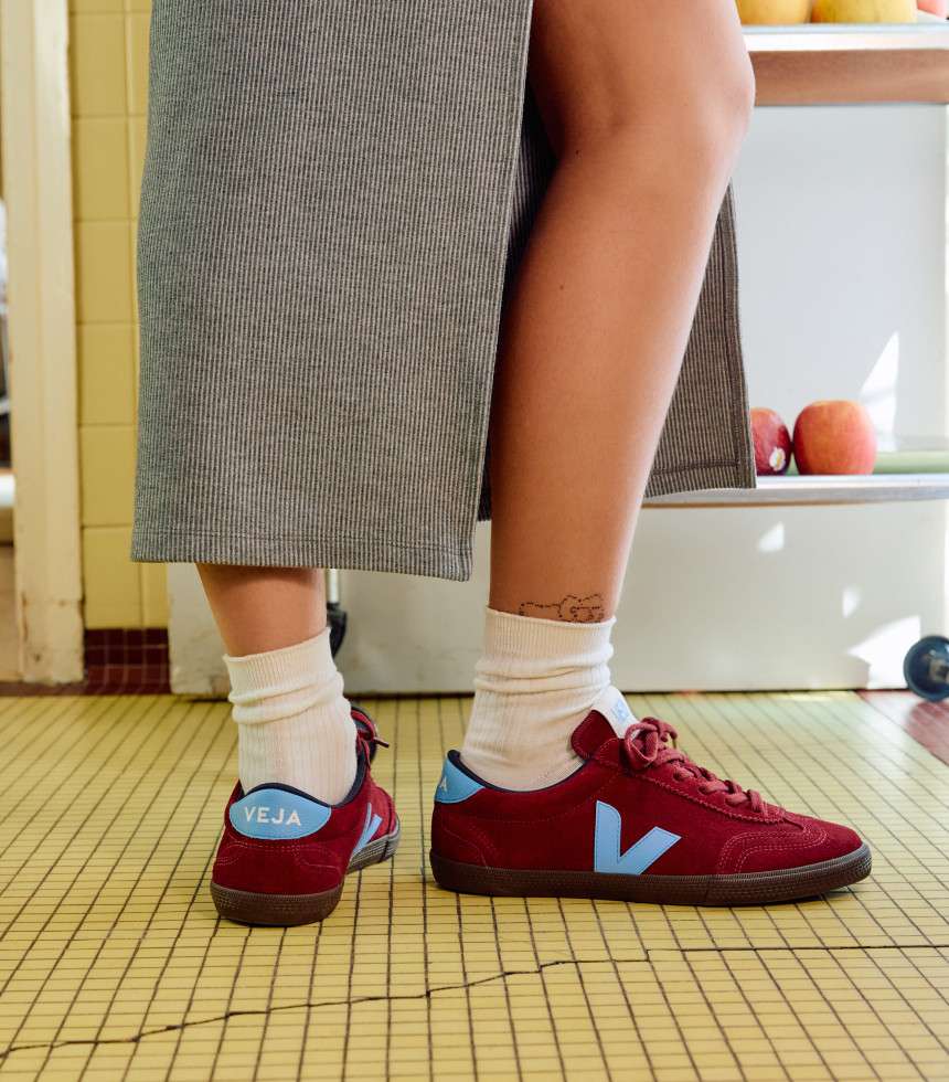 Baskets Volley suede grenat et bleu