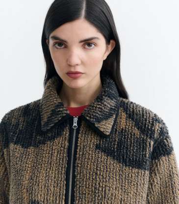 Veste polaire Kendra marron à motif lotus